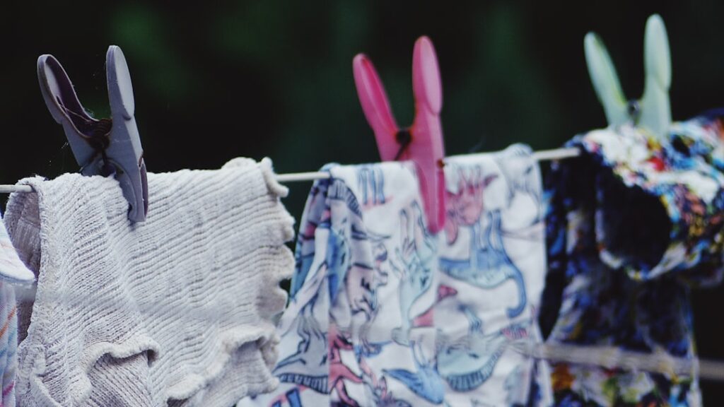 Photo Encouraging chores