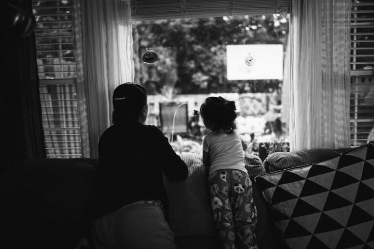 Photo Parent-child conversation