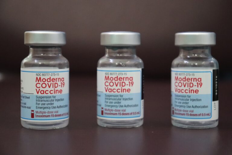 Photo vaccine side effects