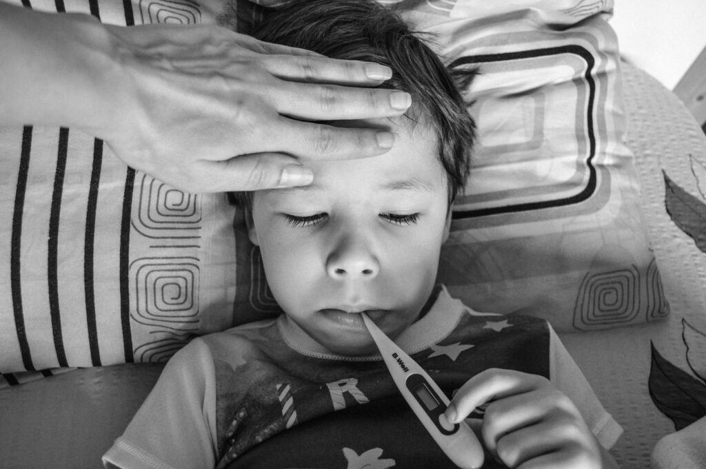 Sezonul răcelilor începe mai devreme: semnele care arată că e nevoie de consult medical