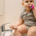 Ce trebuie să știi despre primii dinți și cum alini disconfortul bebelușului