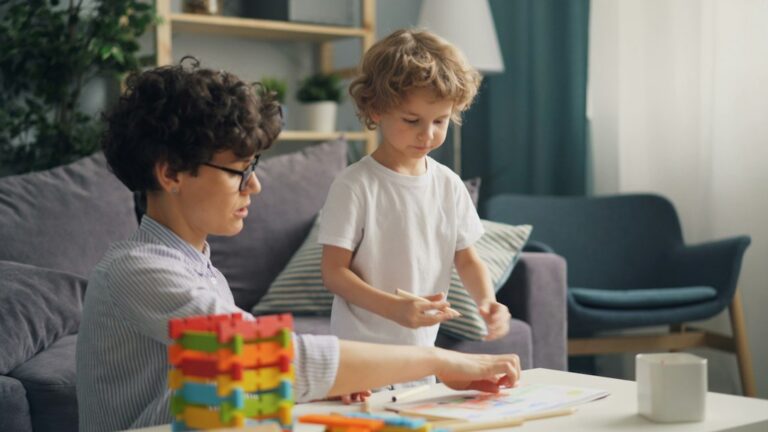 Photo helping children manage time
